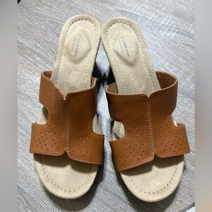 Women's Cognac Slide Cork Heel Wedge Sandals 2 inch heel memory foam Sz 9 1/2
